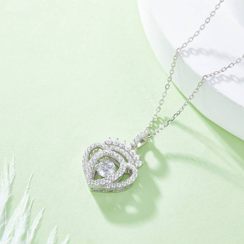 Dynamic Heart S925 Silver Plated Platinum Moissanite Diamond Necklace 50 Points D-Class
